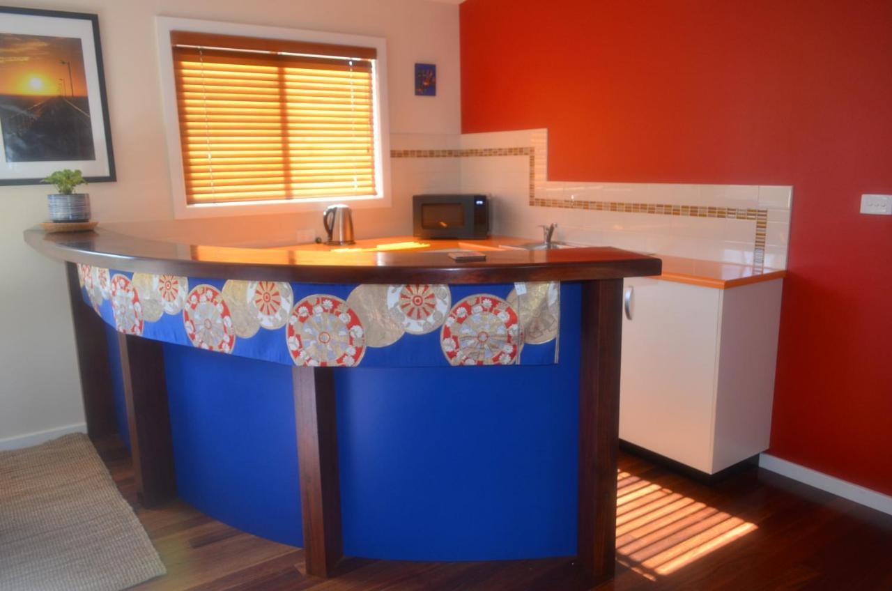 Отель The Lamb Shack Aldinga Beach Экстерьер фото